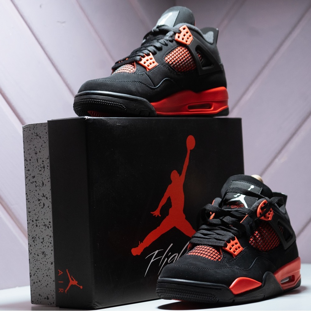 Jordan 4 Red thunder